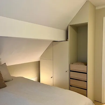 2 Bedrooms Close To Centre With Free Parking - Perfect For Ons Lejlighed *